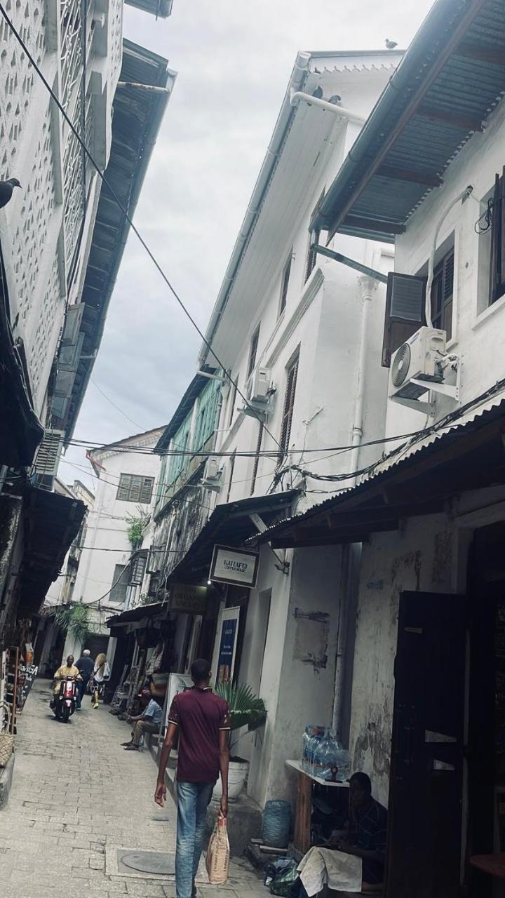 Nomad Cave- Stonetown Hotel Zanzibar Екстериор снимка