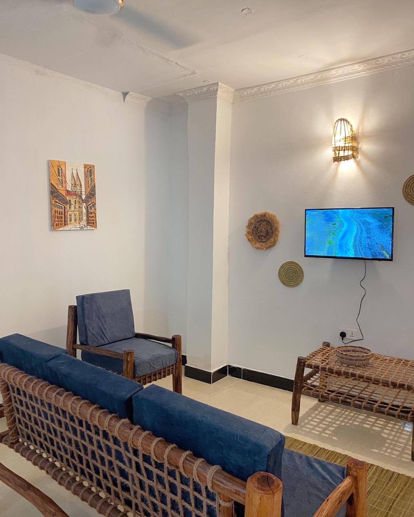Nomad Cave- Stonetown Hotel Zanzibar Екстериор снимка