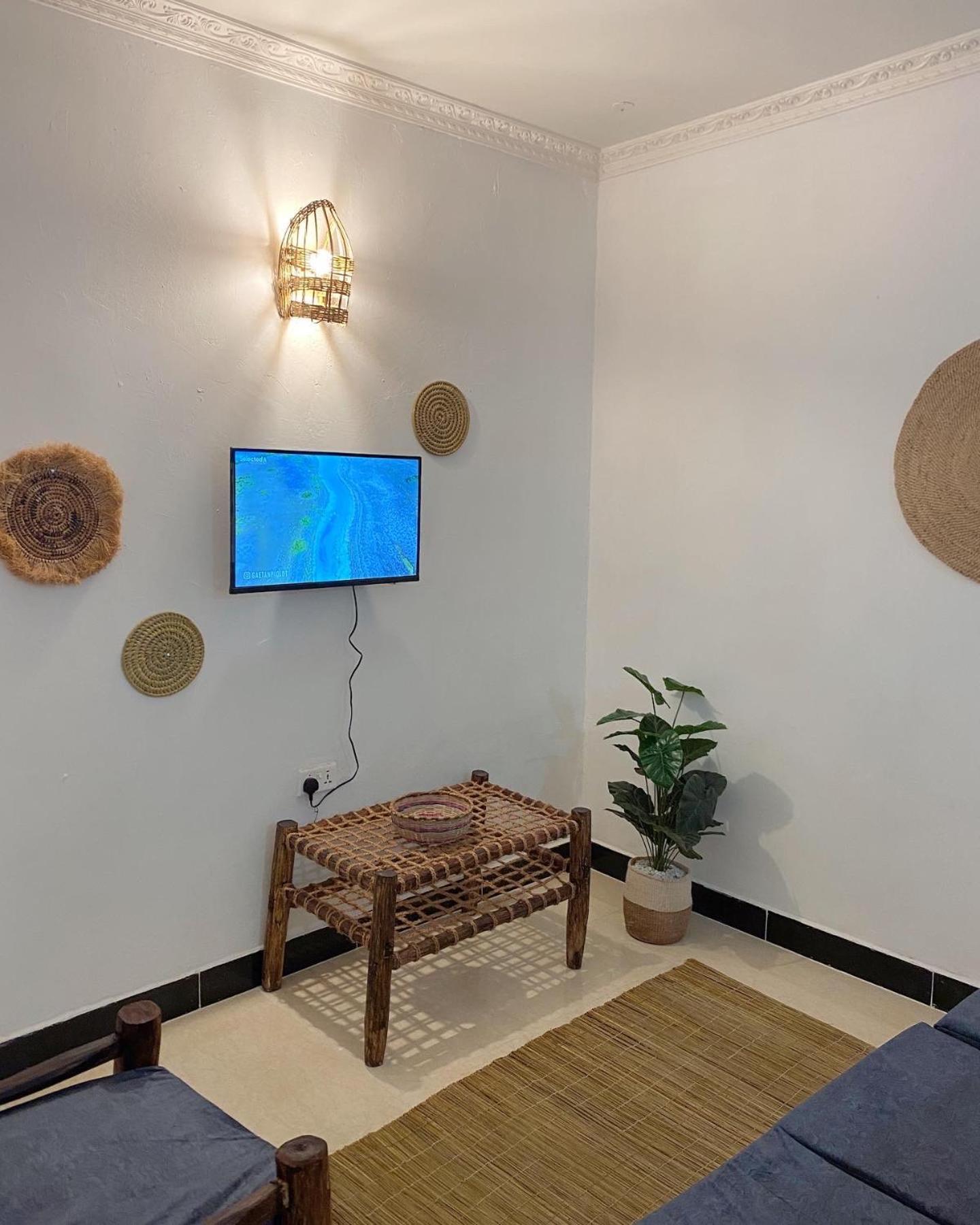 Nomad Cave- Stonetown Hotel Zanzibar Екстериор снимка